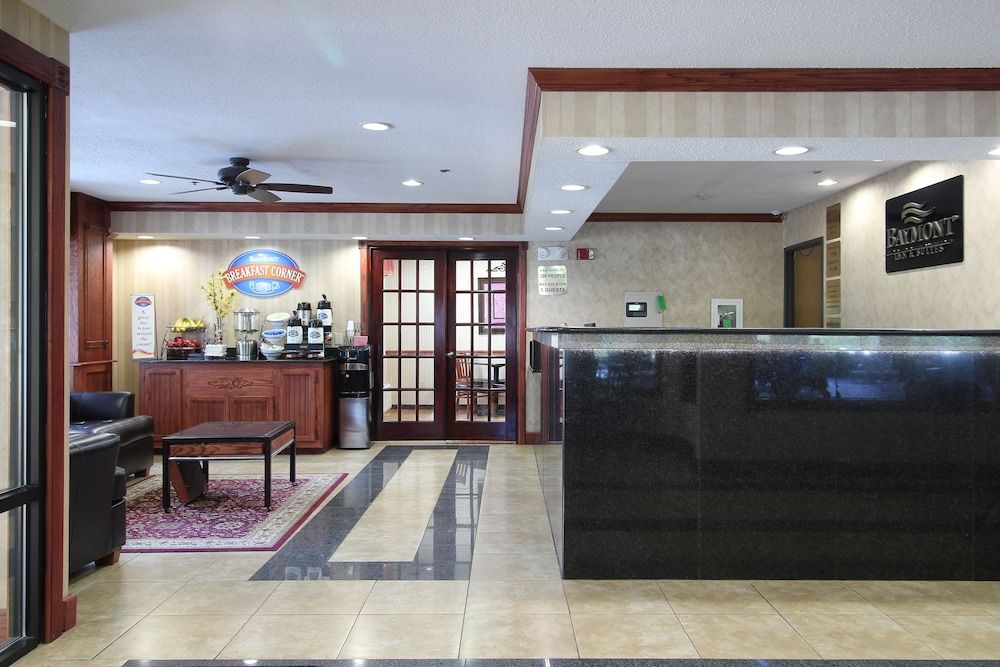 Baymont by Wyndham Muskegon 3