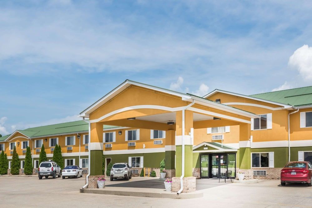 Super 8 by Wyndham Bedford 2 estrelas em Bedford