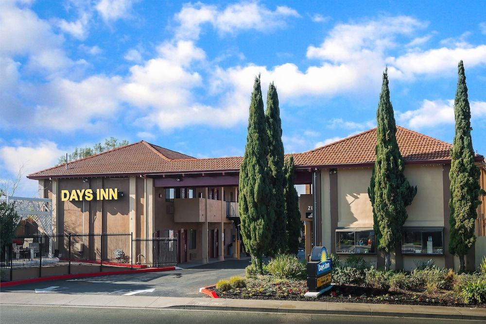 Days Inn by Wyndham Pinole Berkeley 2 étoiles à Pinole