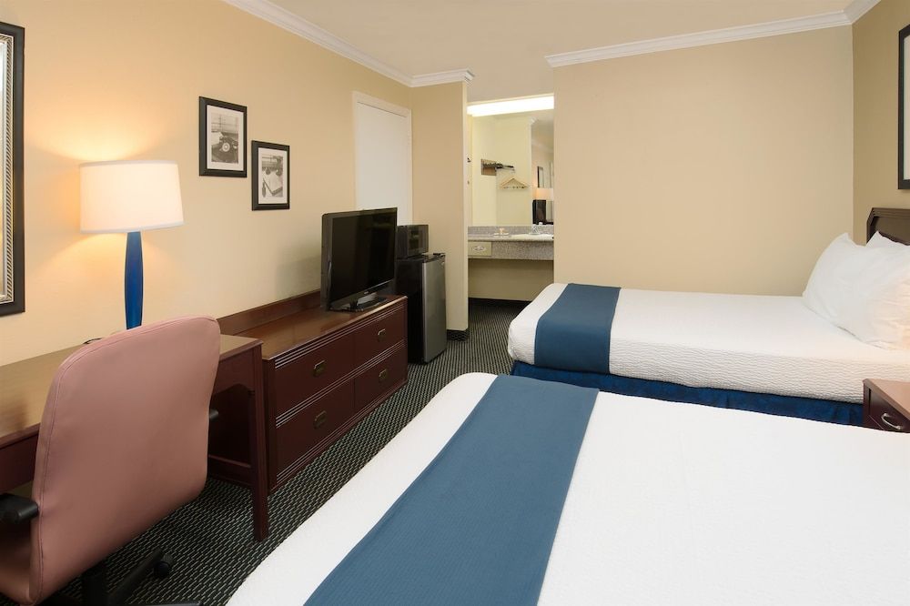 Days Inn by Wyndham Pinole Berkeley 3