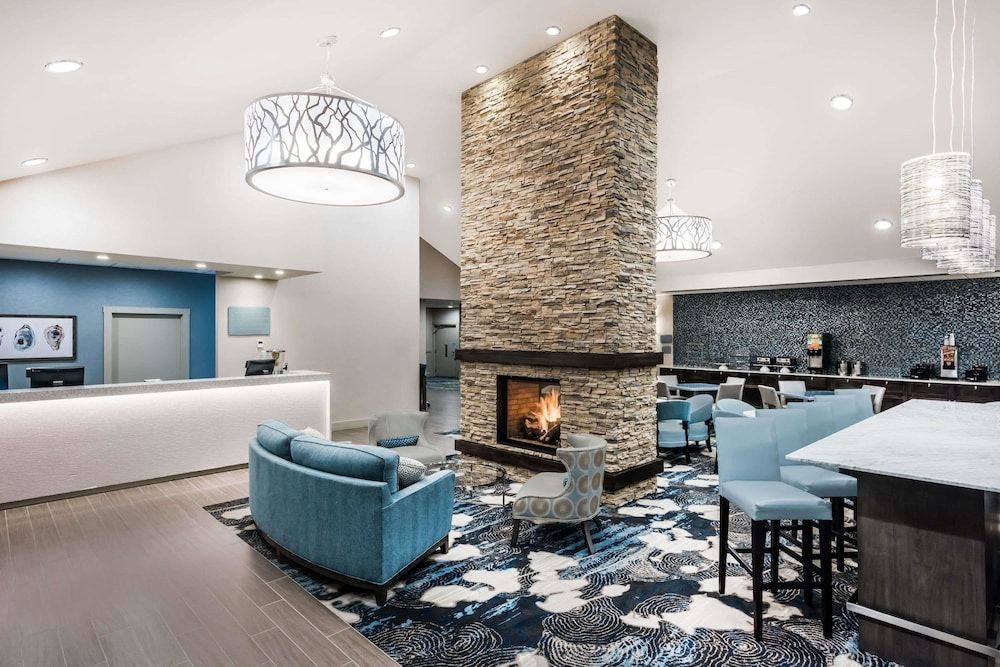 Howard Johnson by Wyndham Middletown Newport Area 2