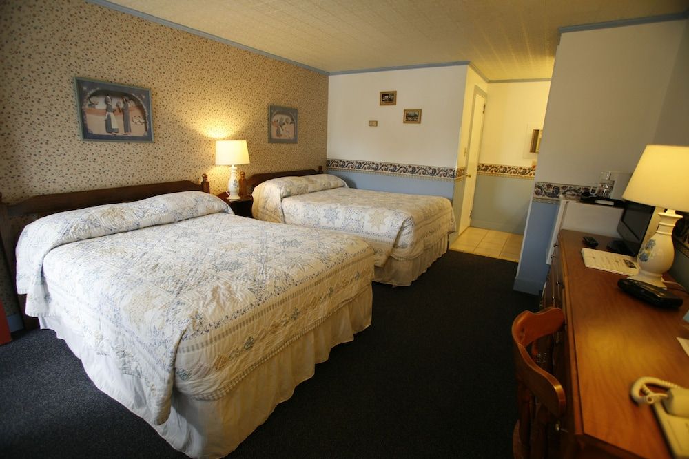 Bennington Motor Inn 3