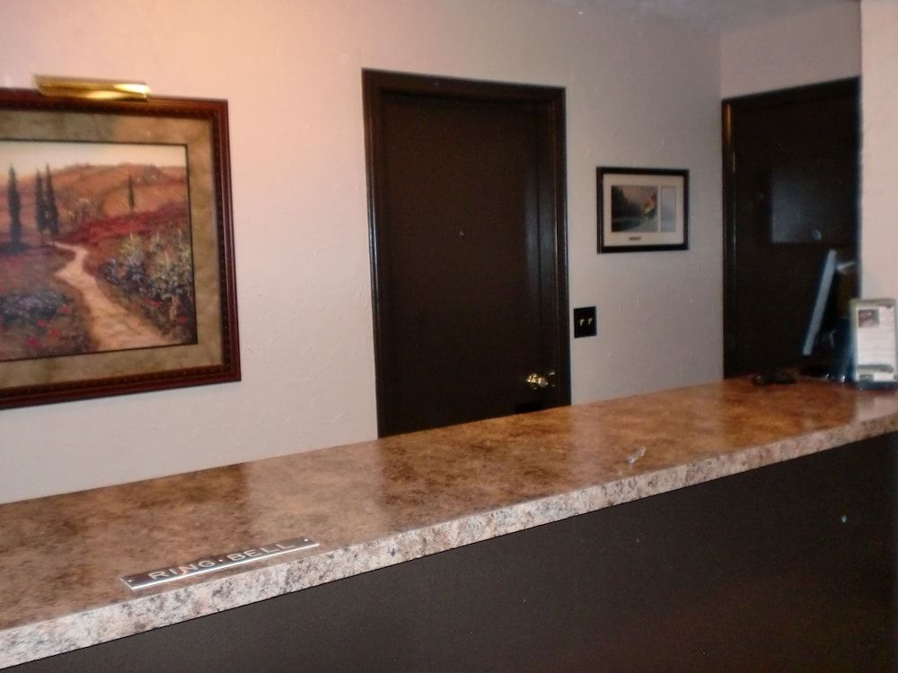 The North Shore Inn 2