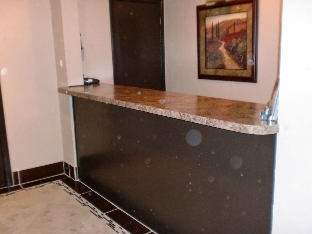 The North Shore Inn 3