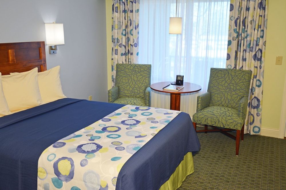 Ogunquit - The Milestone 2