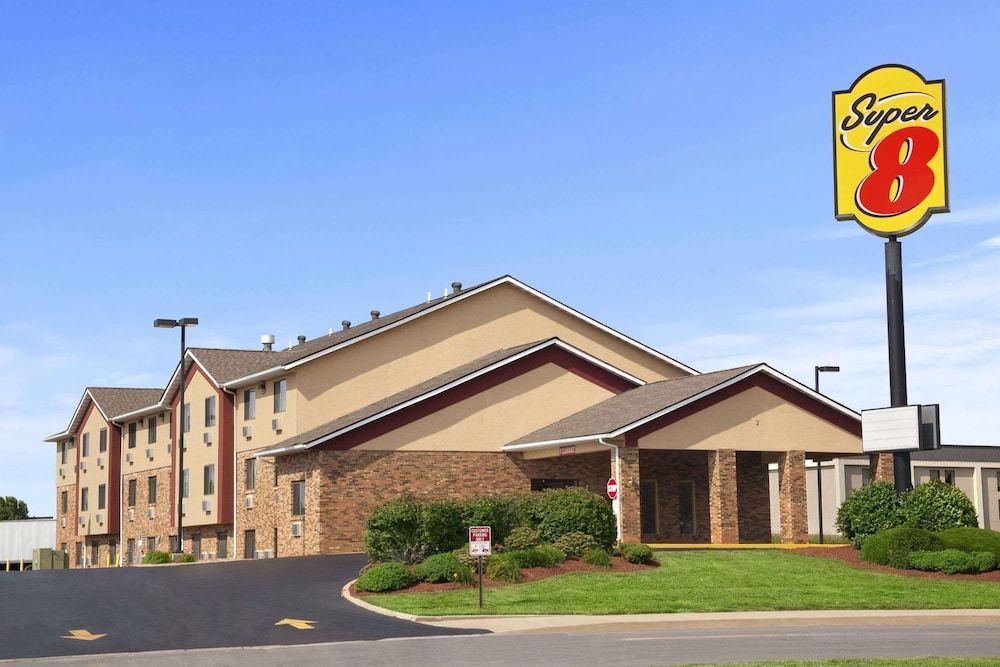 Super 8 by Wyndham Collinsville St. Louis 3 estrelas em Collinsville