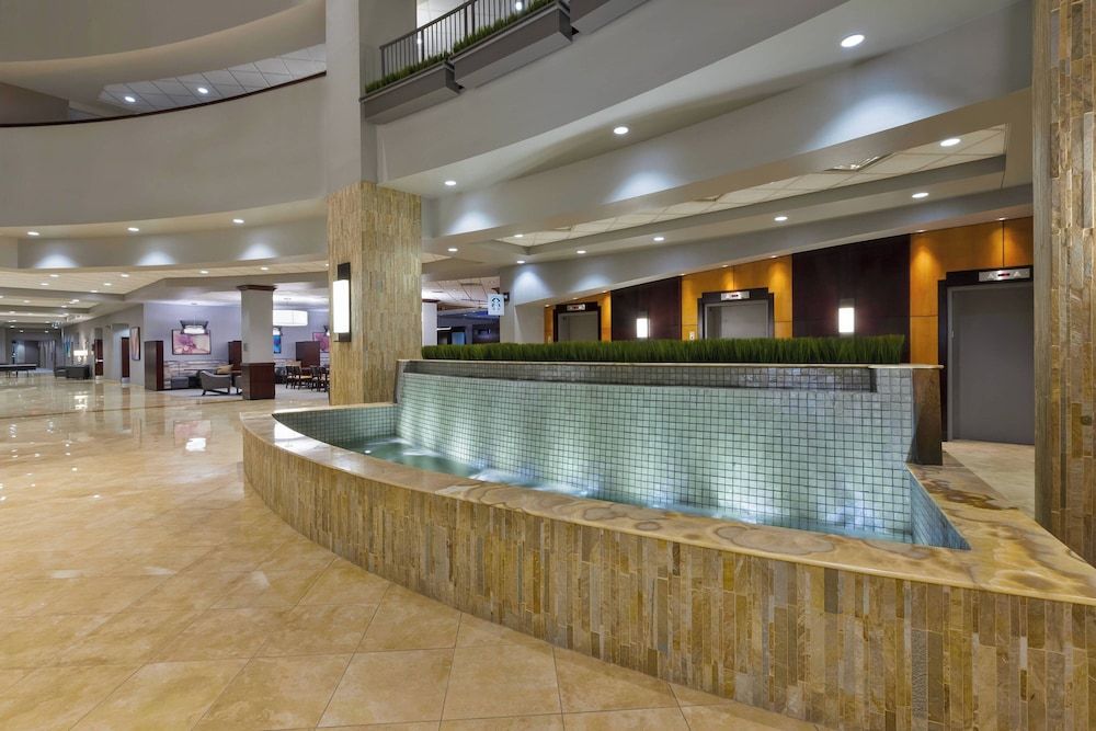 Courtyard by Marriott Omaha La Vista 2