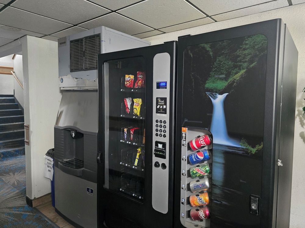 Antelope Inn and Suites 3