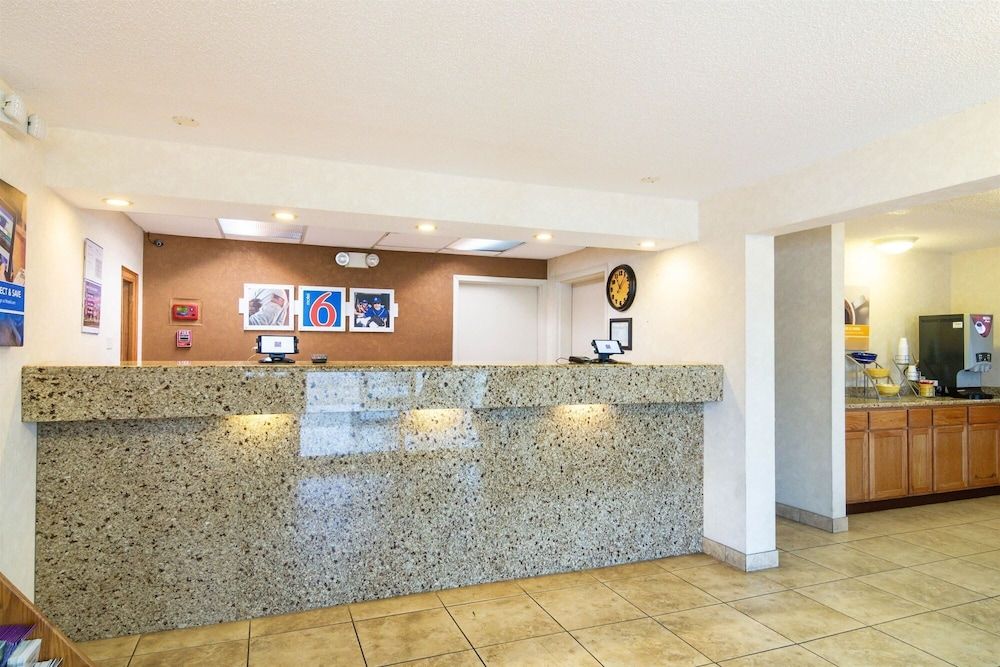 Motel 6 Alsip, IL 2