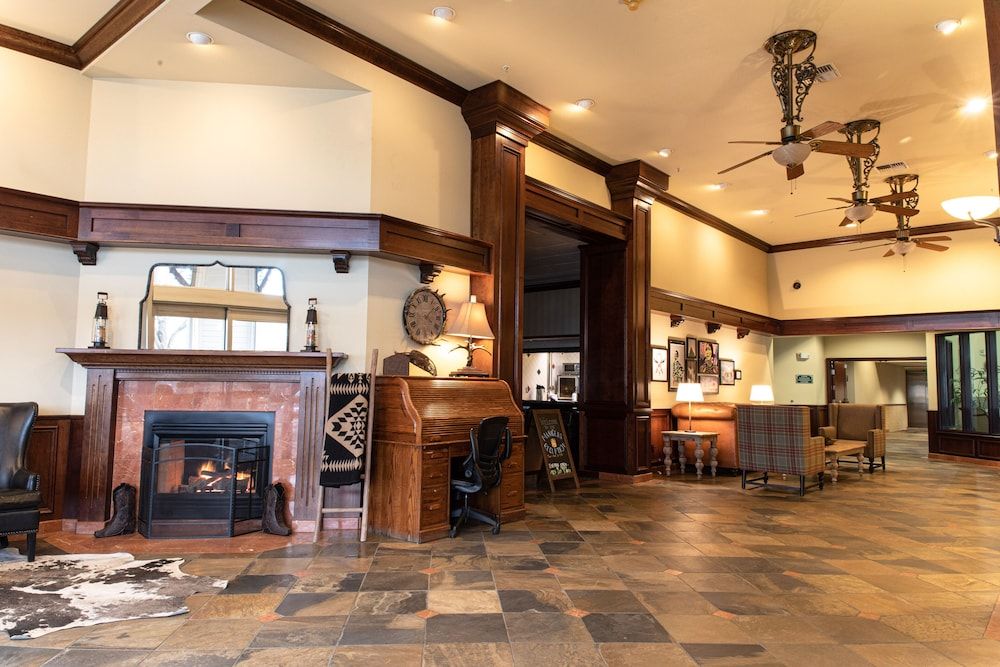 Oxford Suites Pendleton 2