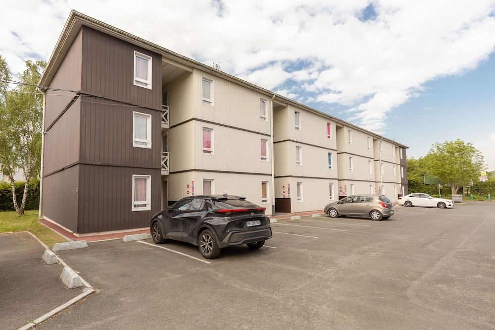 Fasthotel Roissy CDG Sud Claye-Souilly -1 étoiles à Claye-Souilly