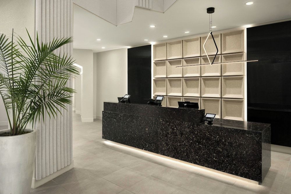 AC Hotel by Marriott Portland Lake Oswego 2