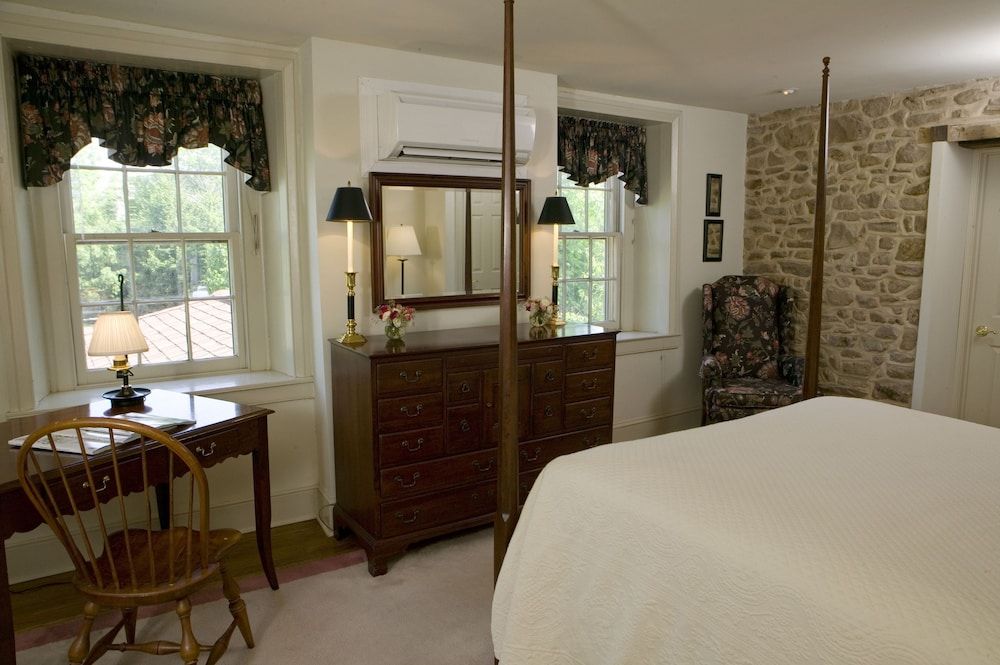 Joseph Ambler Inn 3