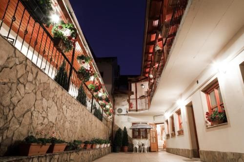 Szinbád Hotel 2