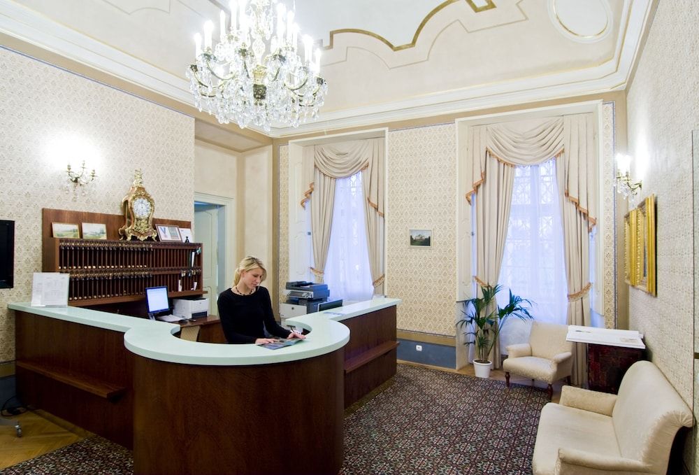 Chateau Hotel Liblice 2