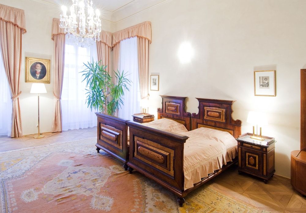 Chateau Hotel Liblice 3