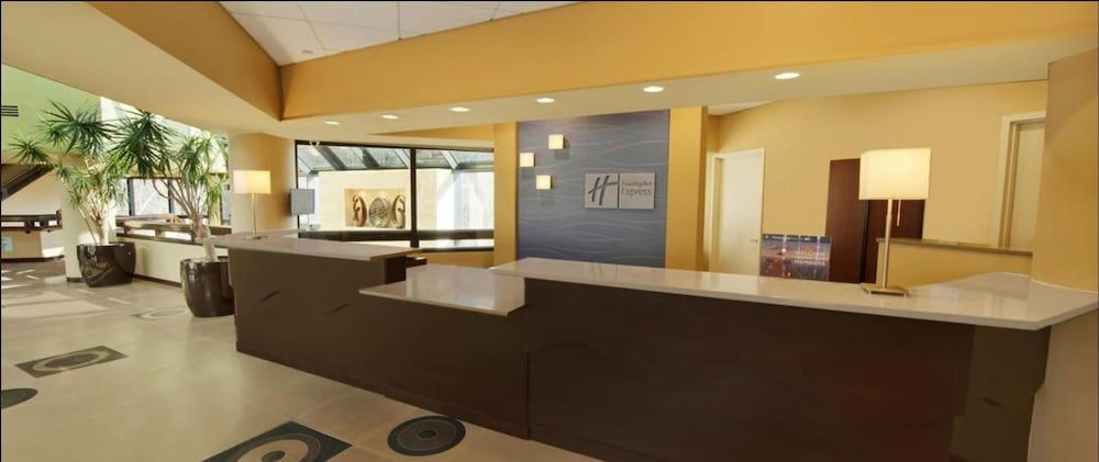 Holiday Inn Express Princeton Southeast by IHG 3