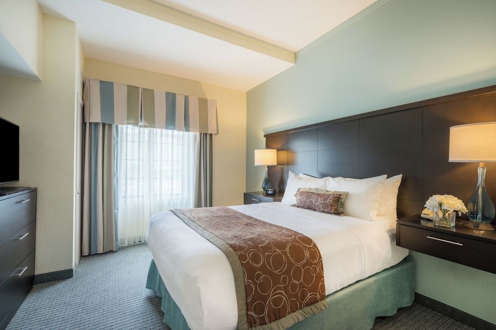 Staybridge Suites Wilmington - Brandywine Valley by IHG 3