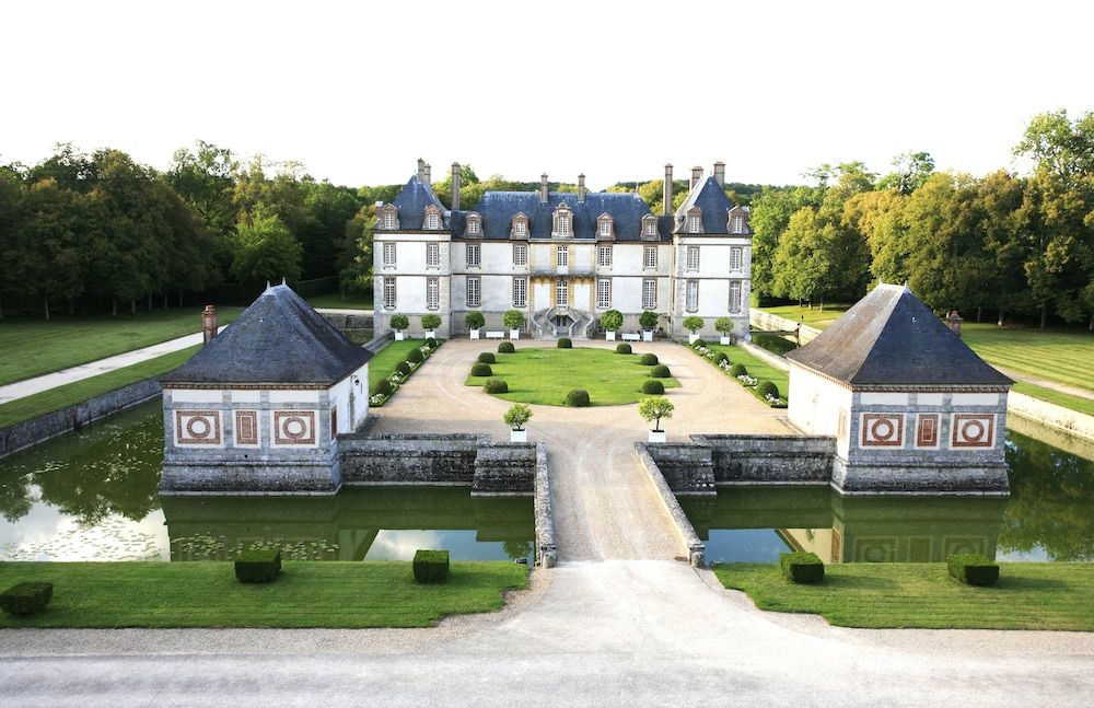 Château de Bourron -1 estrelas em Bourron-Marlotte