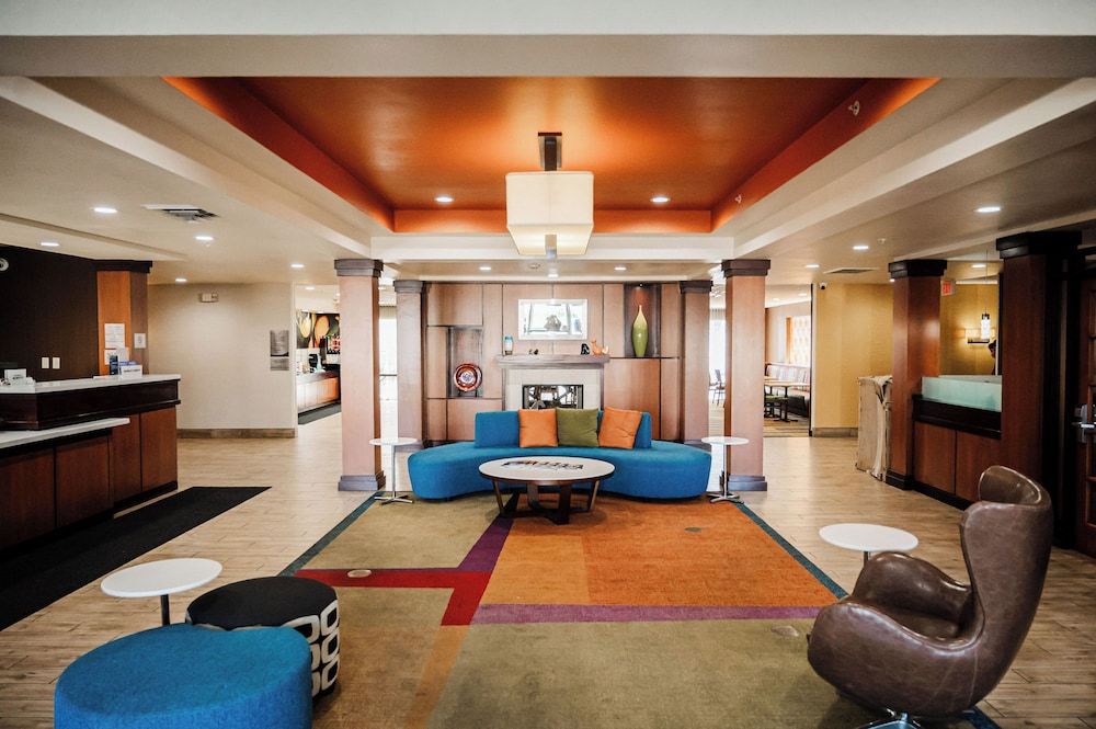 Fairfield Inn & Suites by Marriott Russellville 2