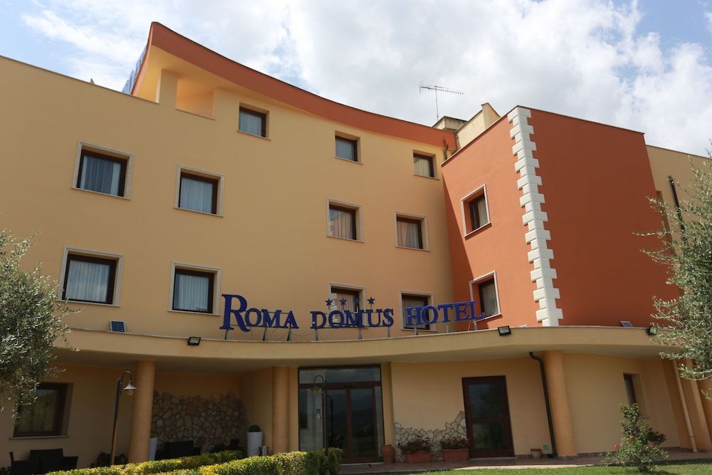 Roma Domus Hotel 4 estrelas em Ponzano Romano