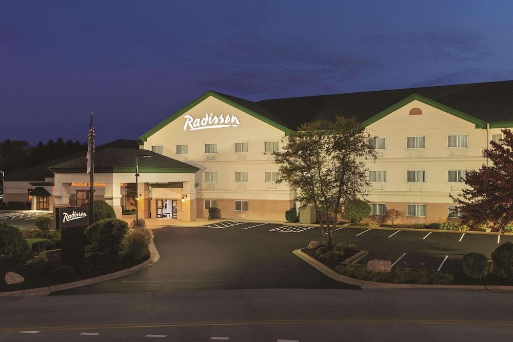Radisson Hotel & Conference Center Rockford 4 estrellas en Rockford