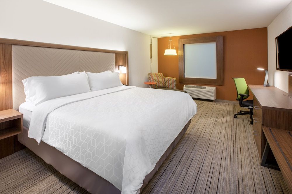 Holiday Inn Express Arkadelphia - Caddo Valley by IHG 3