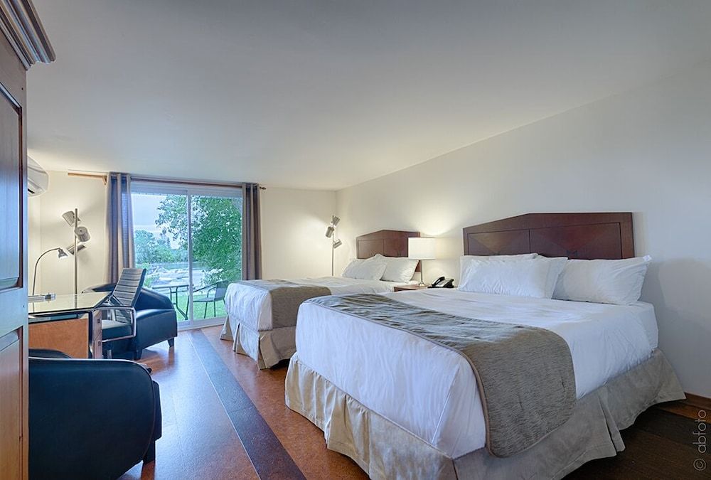 Auberge Handfield 3 estrelas em Saint-Marc-sur-Richelieu