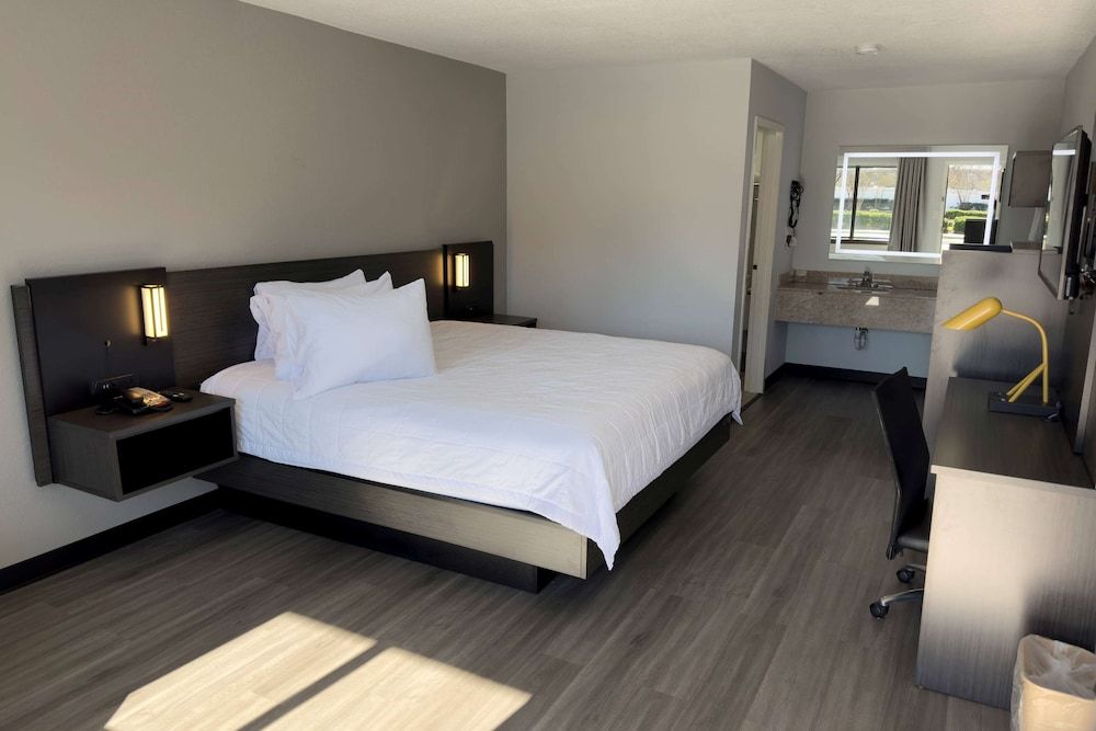 Baymont by Wyndham Rock Hill 3