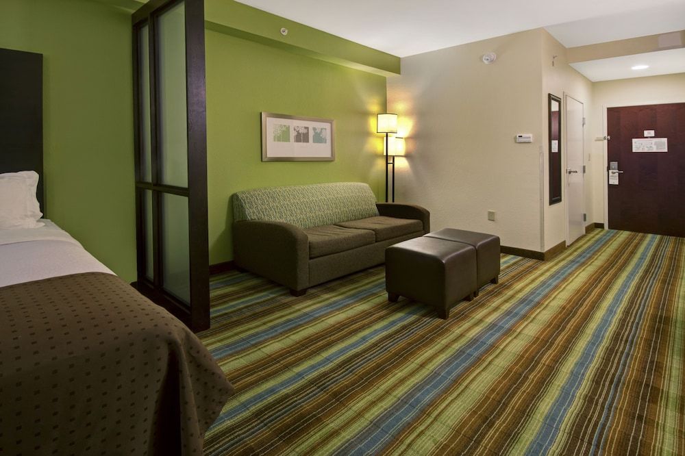 Holiday Inn Christiansburg Blacksburg by IHG 3