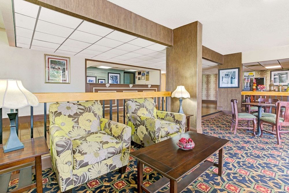 Days Inn by Wyndham Wilson 2