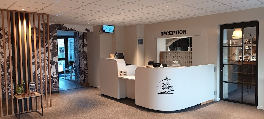 Hôtel Les 13 Assiettes 3 estrelas em Le Val-Saint-Père