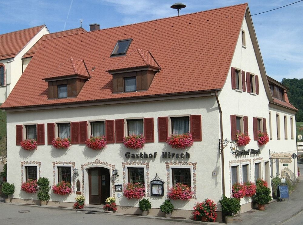 Flair Hotel Gasthof zum Hirsch 3 estrelas em Hayingen