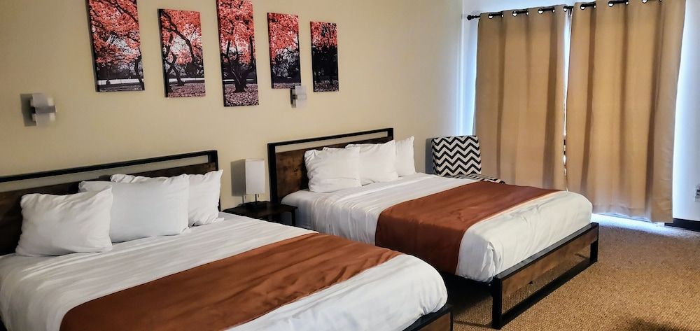 Trail's End Motel Sheridan 3