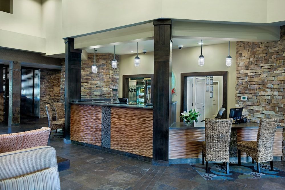 Oxford Suites Silverdale 2