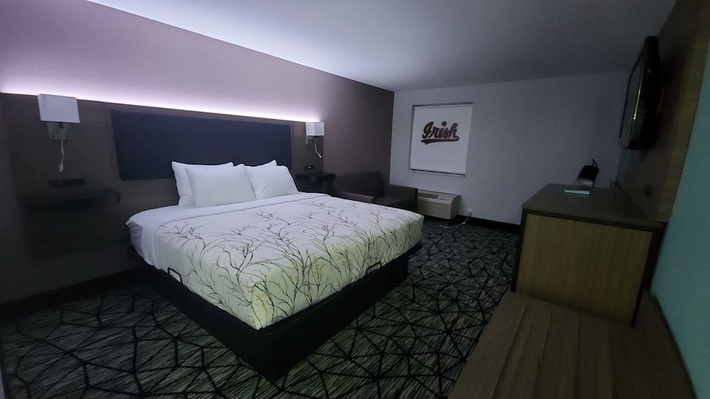 Baymont By Wyndham South Bend 3