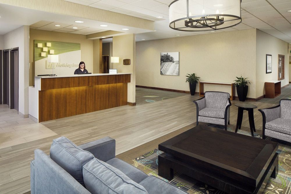 Holiday Inn Weirton-Steubenville Area 2