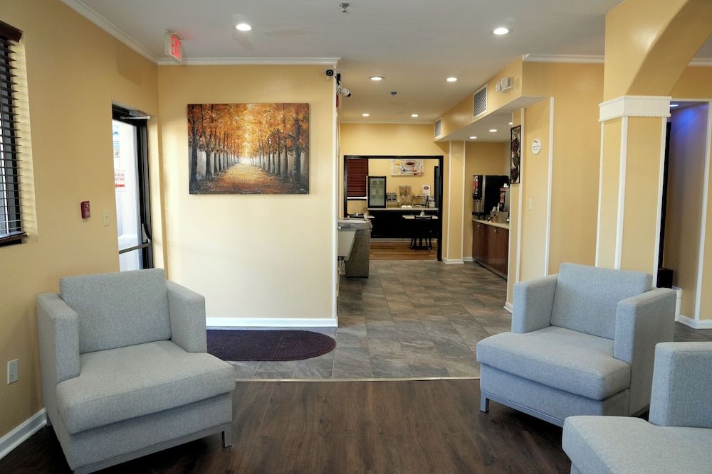 Baymont by Wyndham Manning 2