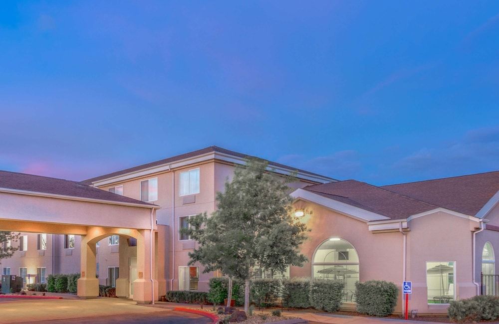 Super 8 by Wyndham Heyburn/Burley Area 2 estrelas em Burley