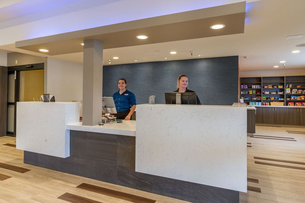 Red Lion Hotel Templin's on the River 2