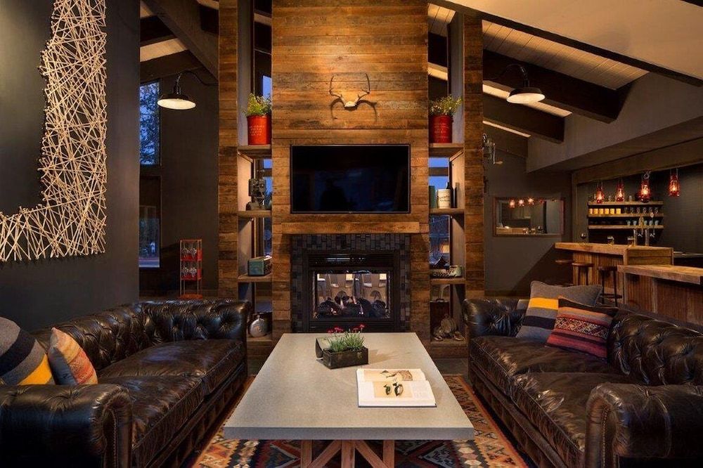 Basecamp Tahoe City -1 estrelas em Tahoe City