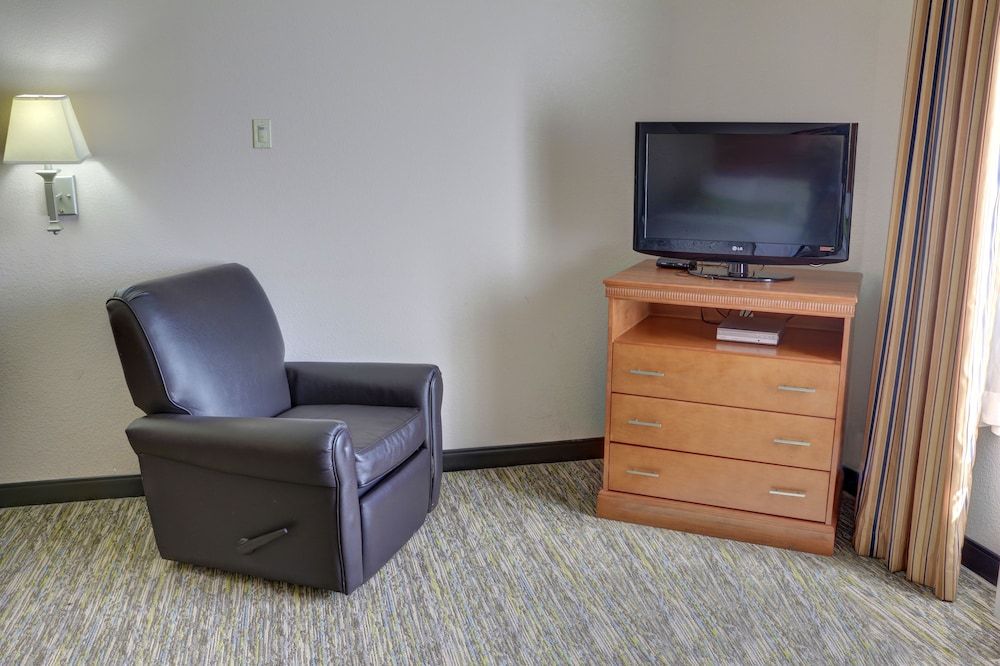 Candlewood Suites Texarkana by IHG 2