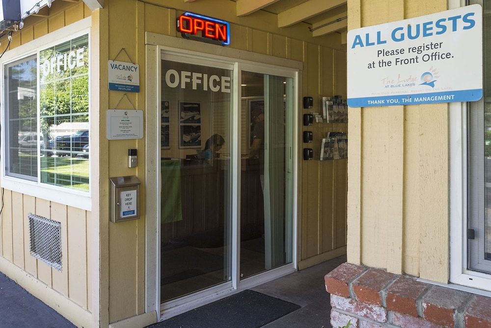 The Lodge At Blue Lakes 2