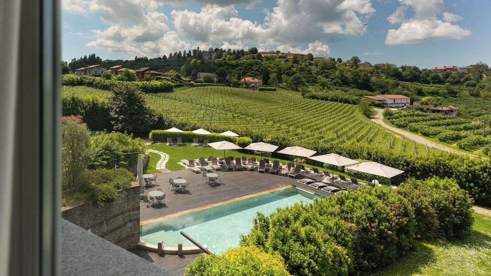 Relais Villa D'Amelia 4 estrelas em Benevello