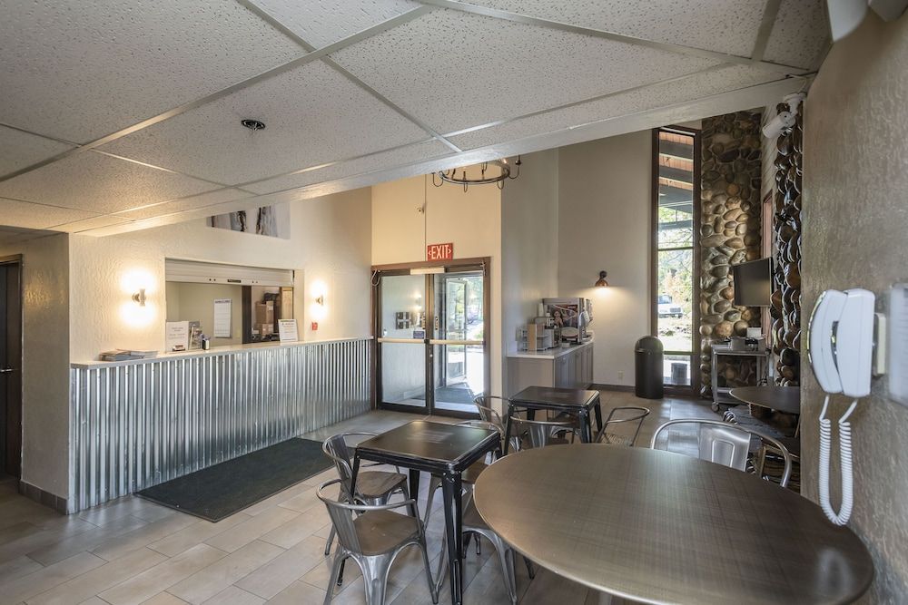 The Inn at Truckee 2