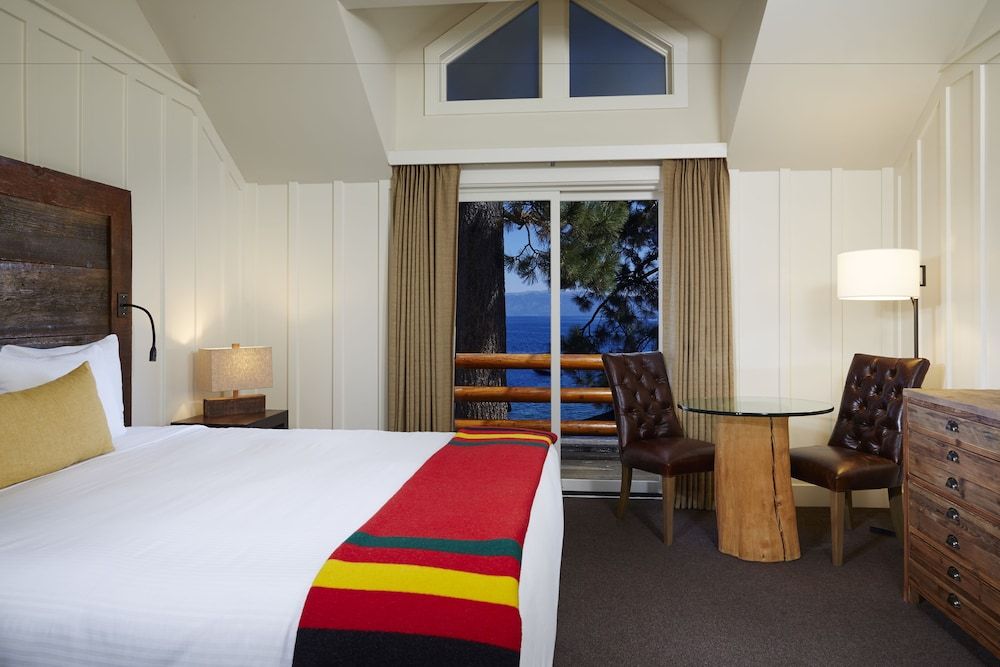 Sunnyside Restaurant & Lodge 3