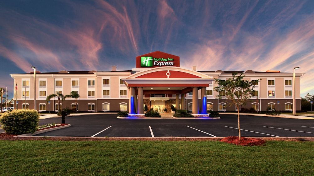 Holiday Inn Express Lake Wales N-Winter Haven by IHG 2 estrelas em Waverly