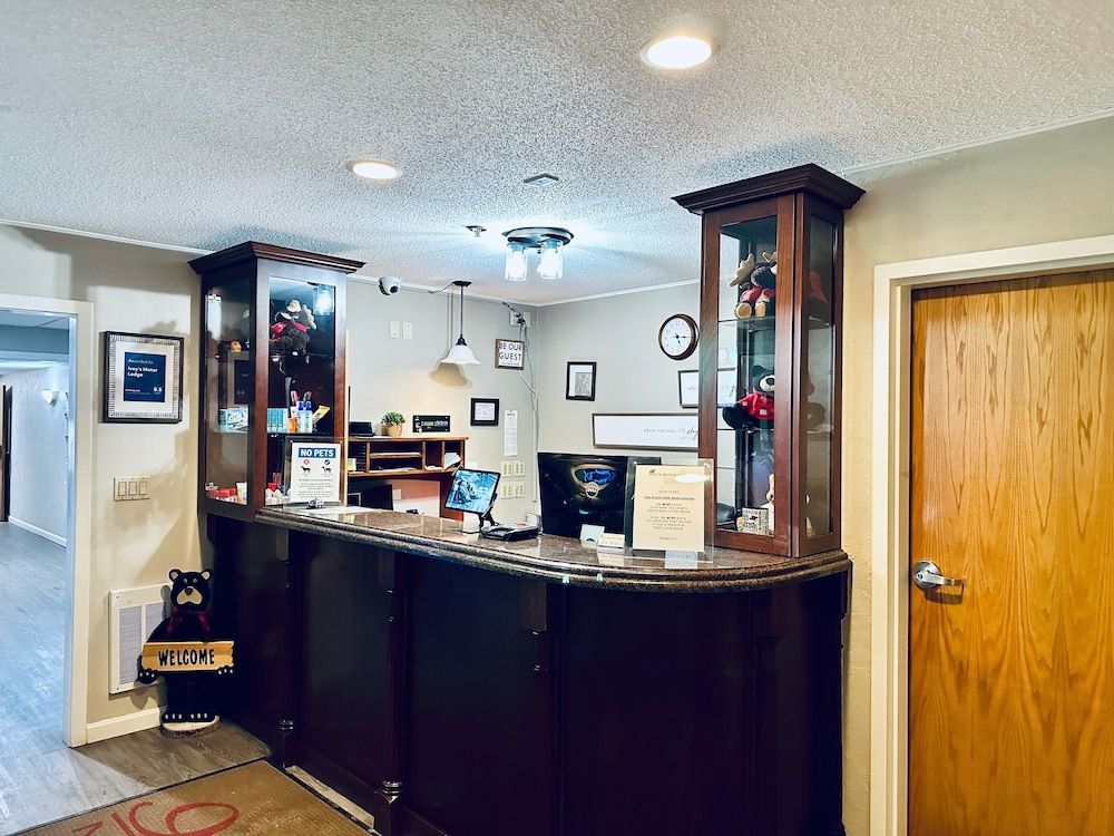 Iveys Motor Lodge Houlton 3