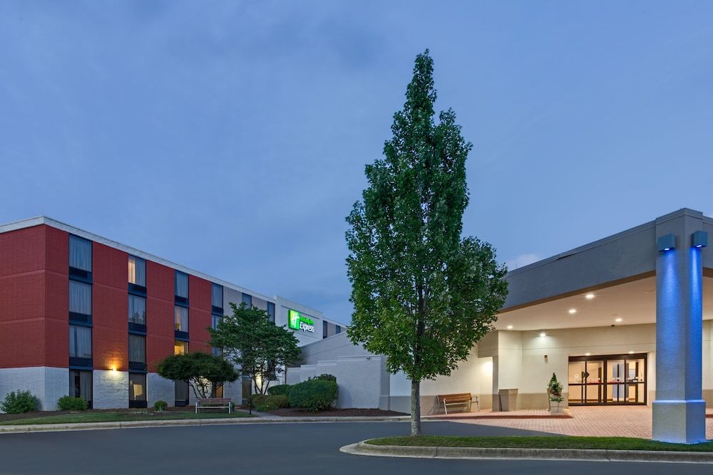 Holiday Inn Express Wilkesboro 2 étoiles à Wilkesboro