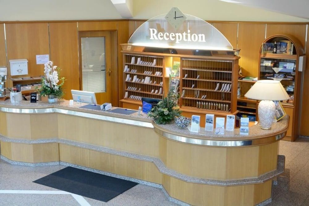 AVALON Hotelpark Königshof 3 estrelas em Königslutter am Elm